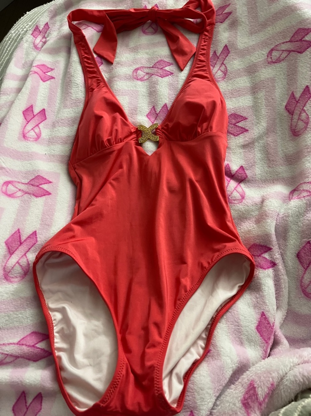 🌺 **Trina Turk Coral Halter One-Piece – Chic, Sculpting & So Stunning** 🌺